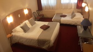 In-room safe, desk, WiFi (free)