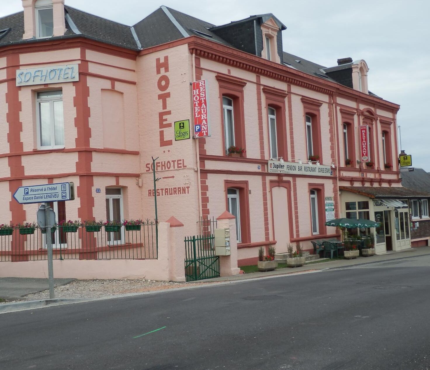 Extérieur