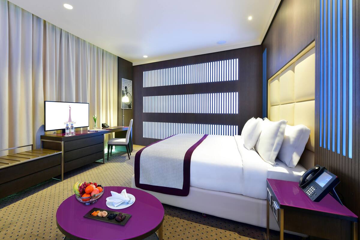 deluxe double room | premium bedding, minibar, in-room safe, desk