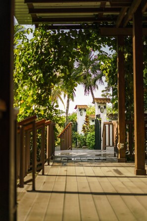 Property grounds - Casa Guardia Panama (Rio Hato)