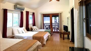 Family Room, Balcony | Free WiFi, bed sheets