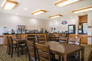 Petit déjeuner continental compris tous les jours