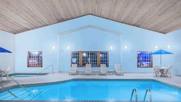 Indendørs pool, liggestole