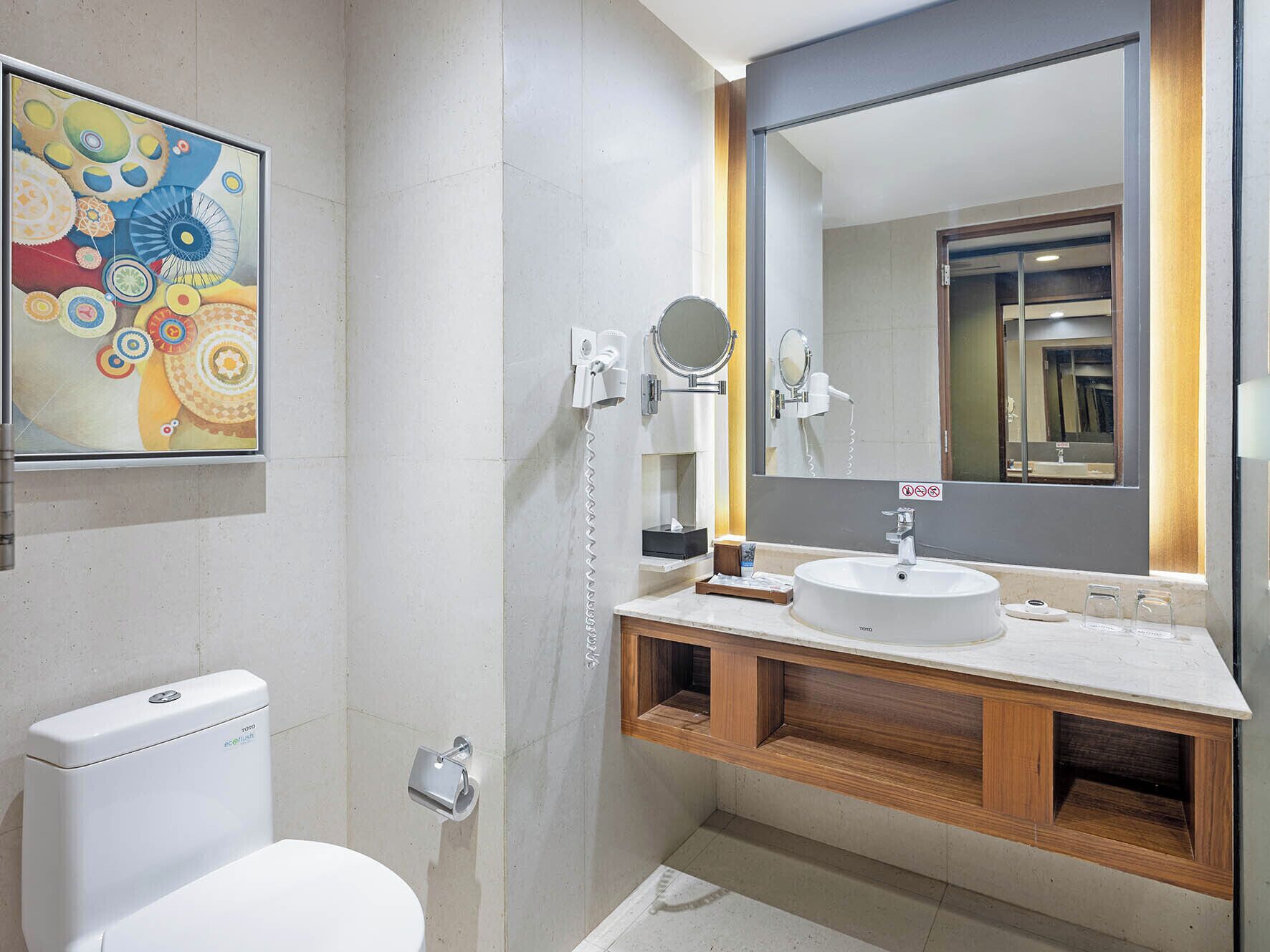 shower, free toiletries, hair dryer, bathrobes