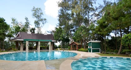 Crosswinds Resort Suites