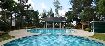 Crosswinds Resort Suites