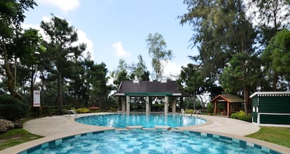Crosswinds Resort Suites