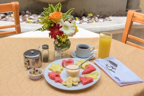 Breakfast area - Las Mercedes Leon (Leon)