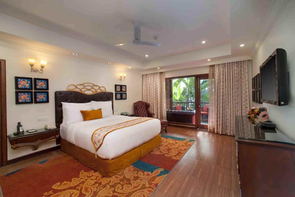 grand villa | free minibar, in-room safe, individually decorated