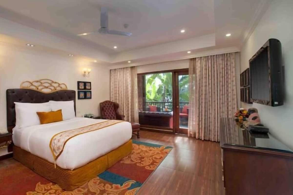 Artículos del minibar gratis y caja de seguridad en la habitación