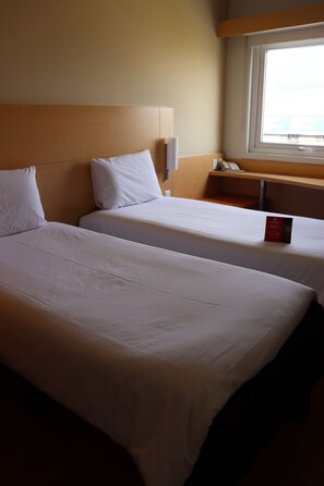 Standard Twin Room, 2 Single Beds