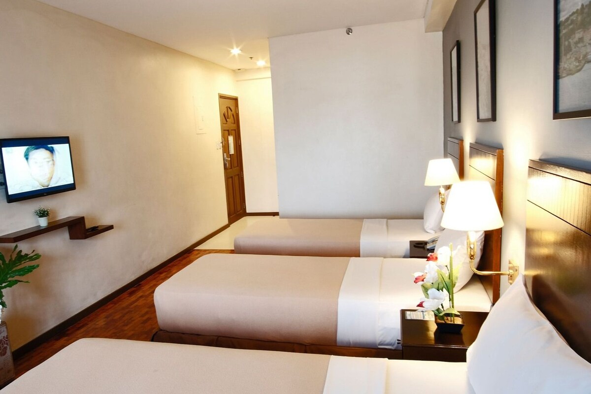 Deluxe Triple Room,  3 Twin Beds