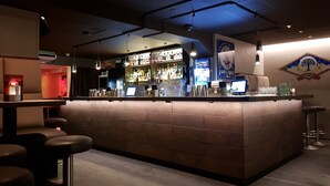 Bar (en la propiedad)
