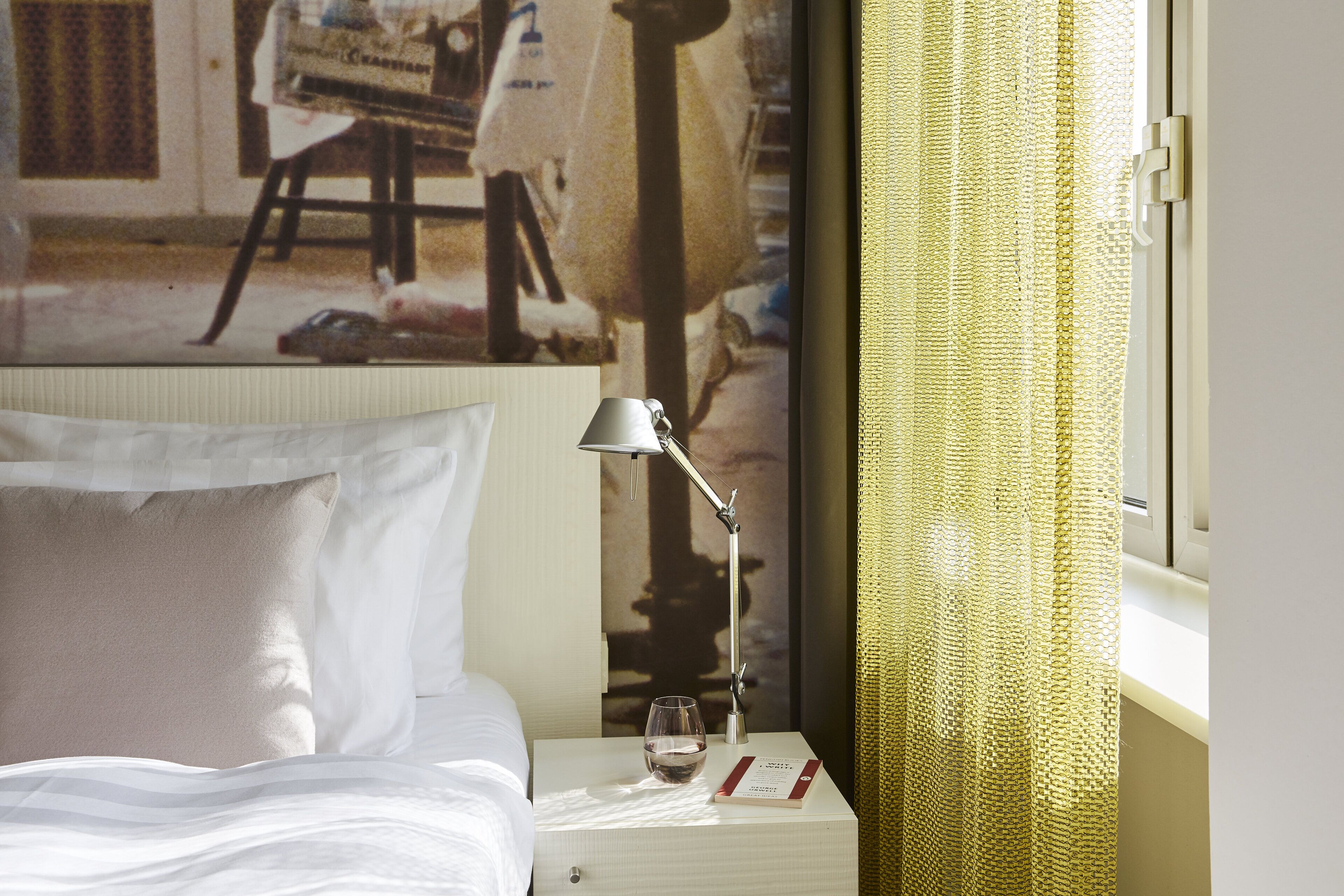 premium bedding, in-room safe, blackout curtains, soundproofing