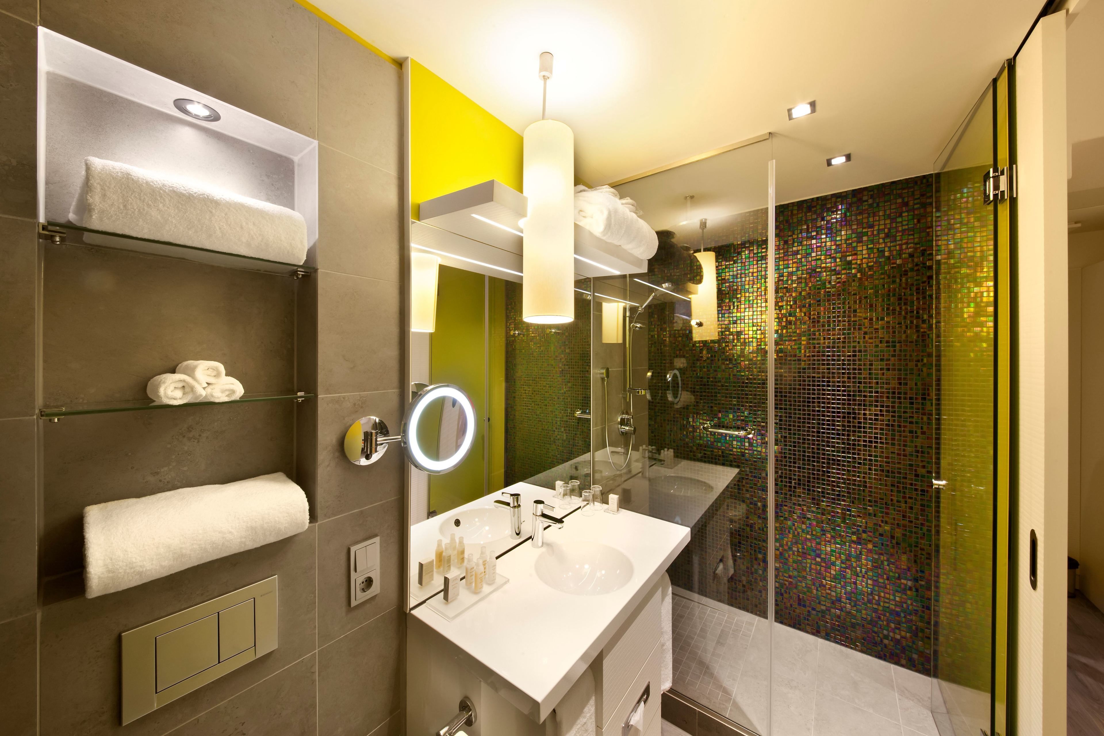 premium room | premium bedding, in-room safe, blackout curtains, soundproofing