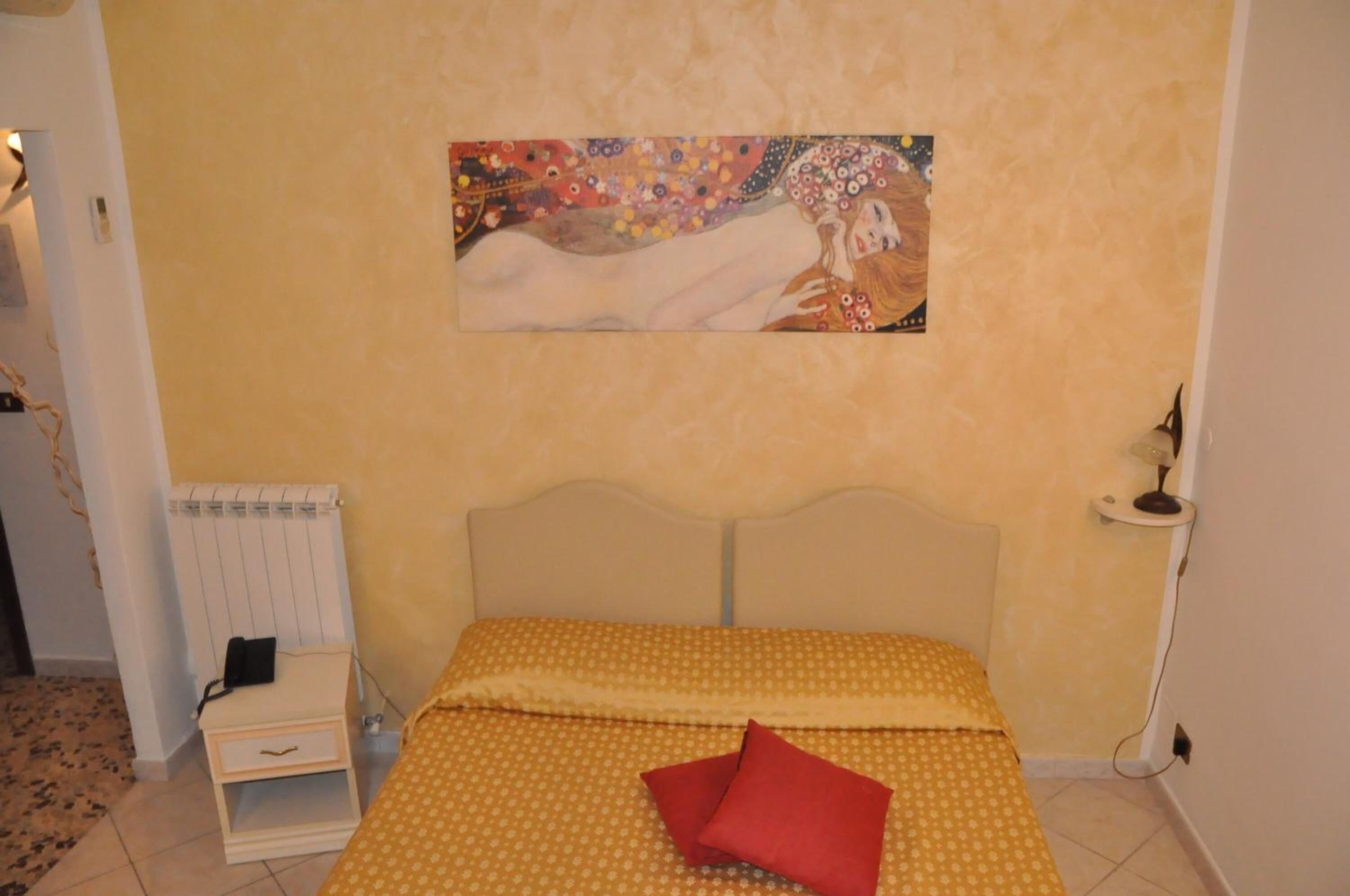 egyptian cotton sheets, minibar, in-room safe, individually decorated