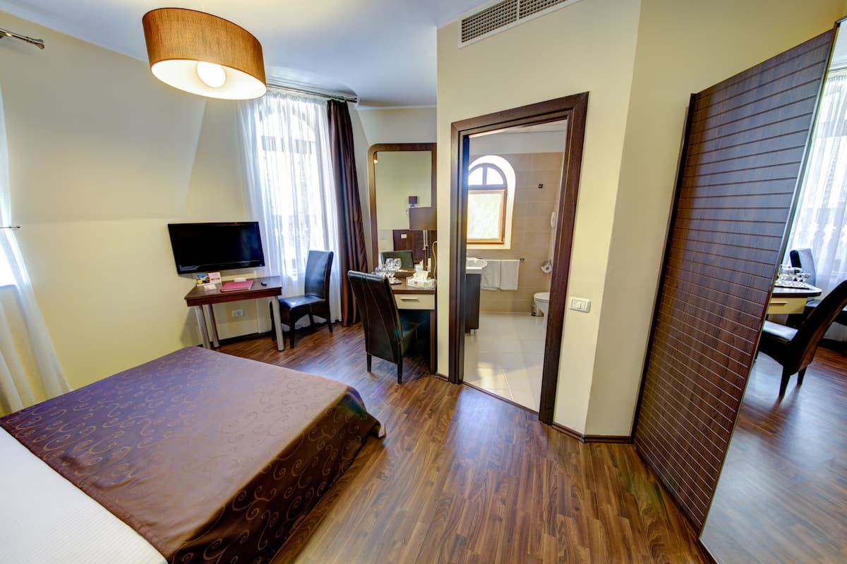 1 camera, minibar, una cassaforte in camera, con arredamento individuale