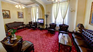 Lobby - Hotel Reginetta (Bucharest)