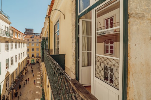 DownTown Guest House