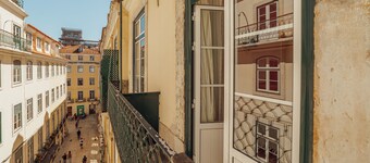 DownTown Guest House