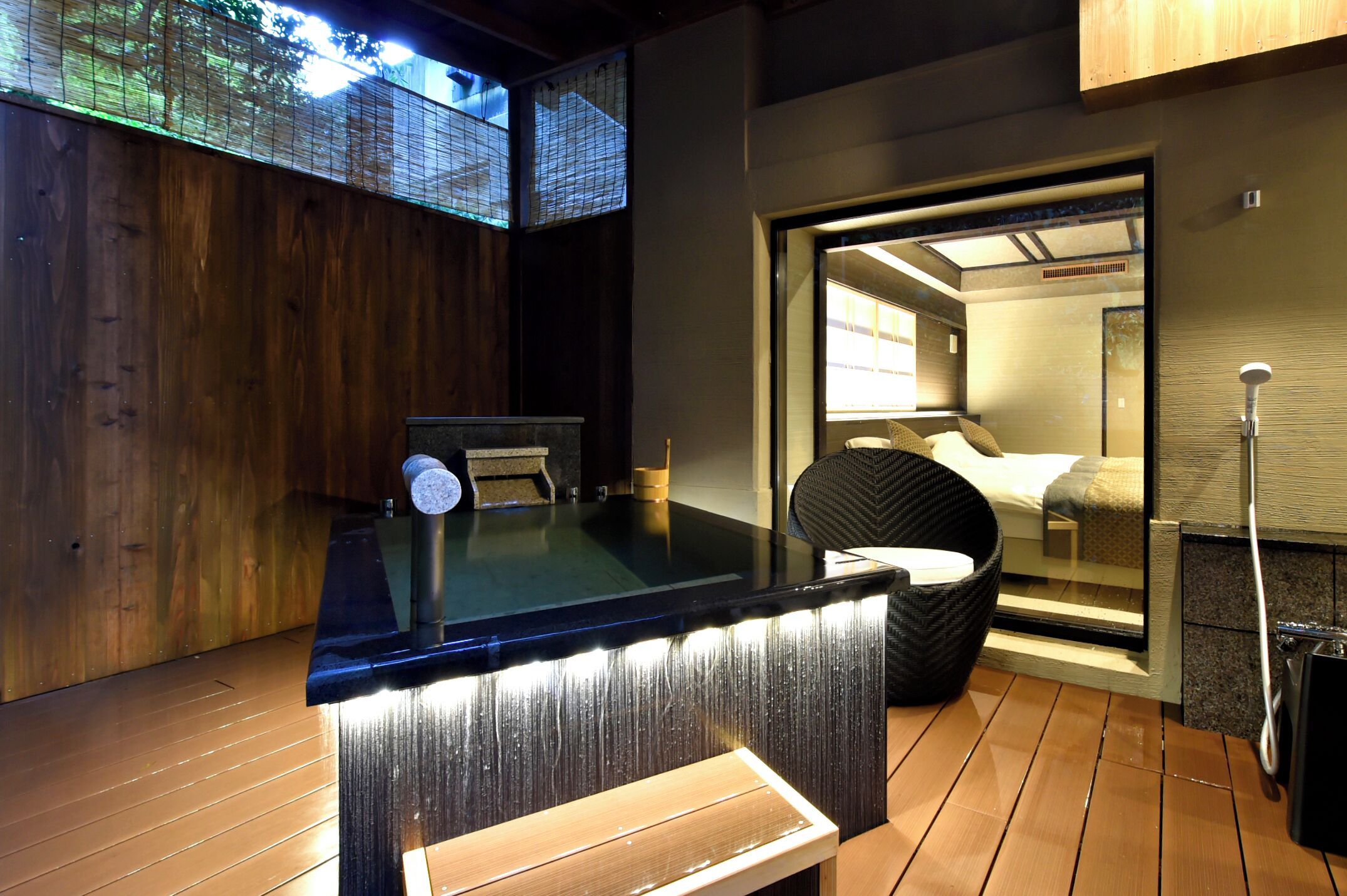 Superior Twin Room with Open-Air Hot Spring Bath with wood deck, 44m2 (Yama-no-Terrace) Non smoking | Minibar, in-room safe, individually decorated, individually furnished