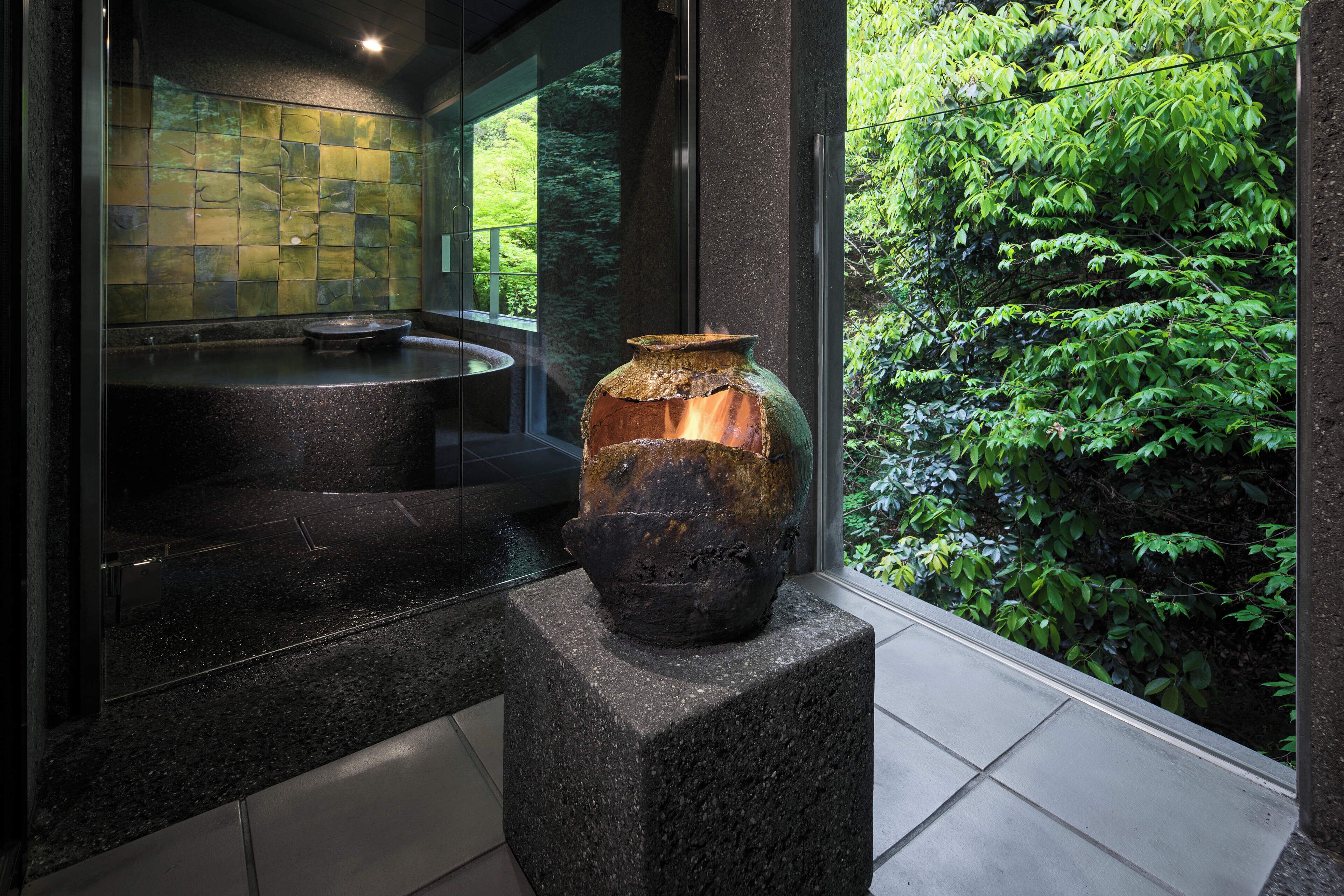 Modern Art Suite Room with Open-Air Hot Spring Bath (Kohoo) Non smoking | Minibar, in-room safe, individually decorated, individually furnished