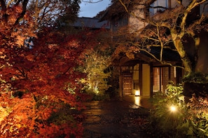 Property entrance - Ryokan Sumiya Kihoan (Kameoka)