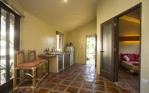 Deluxe Suite | Private kitchen