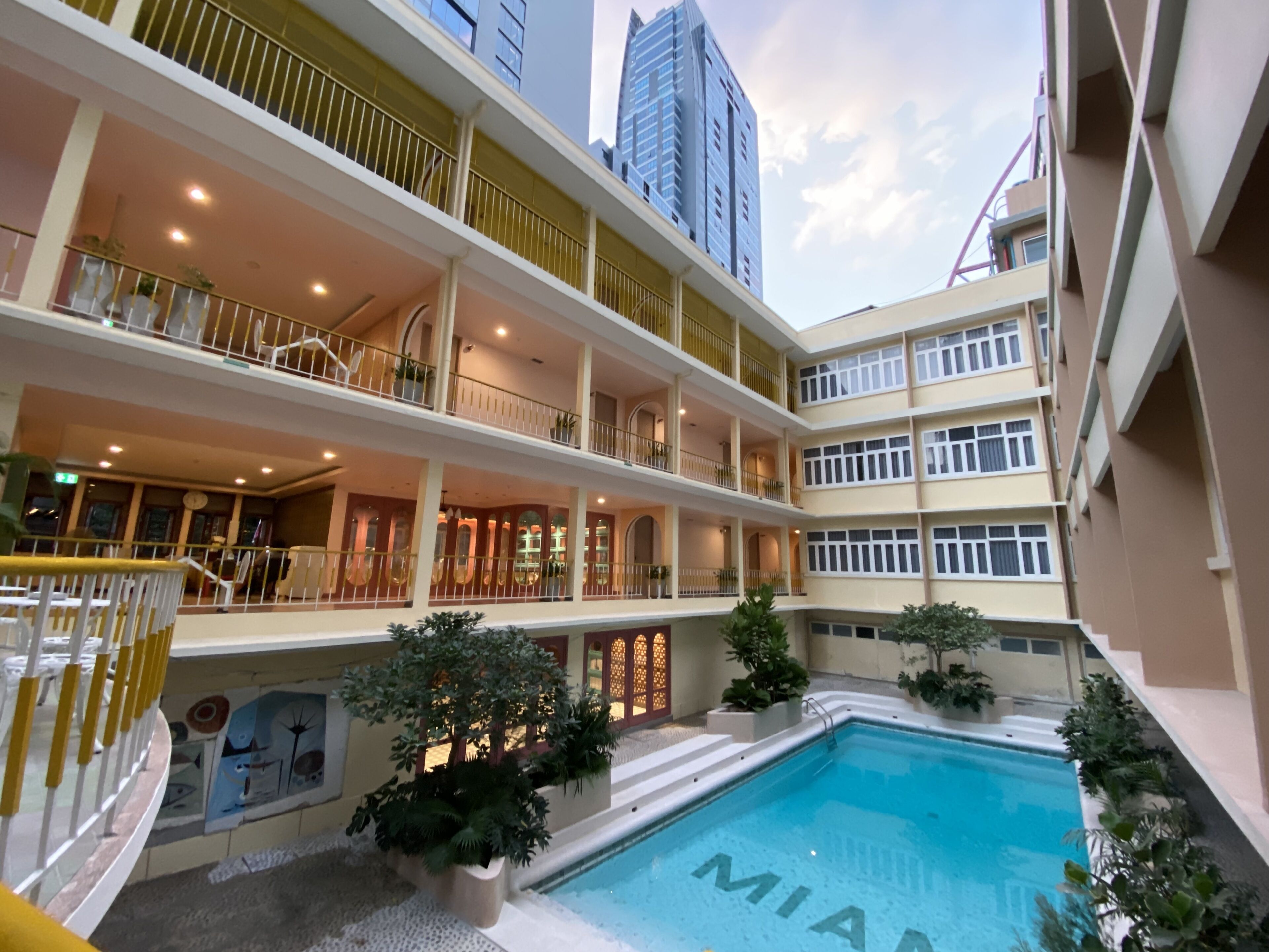 Photo - Miami Hotel Bangkok