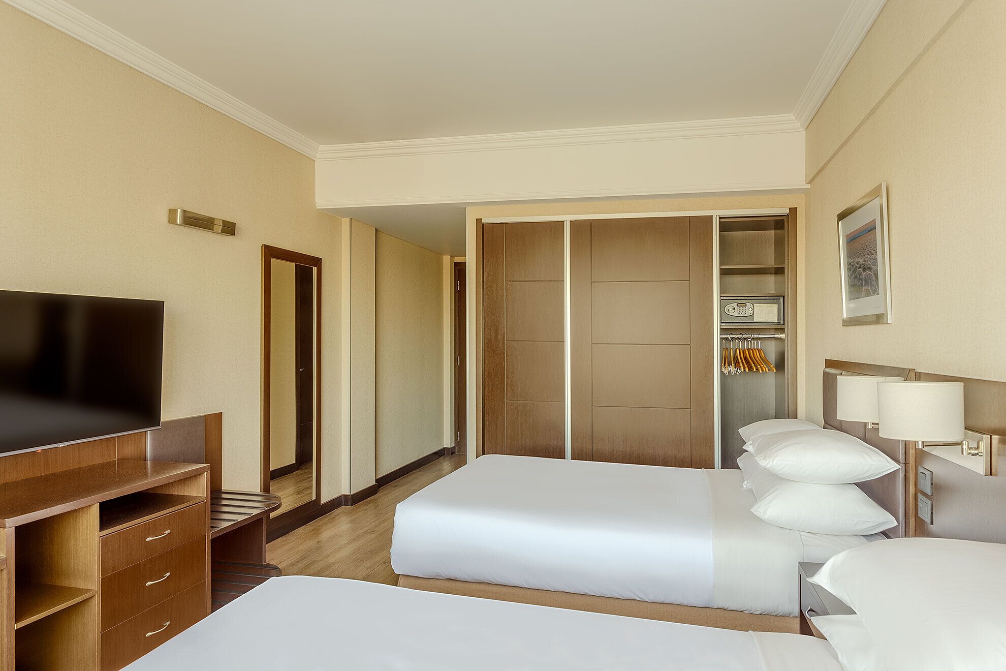 Ropa de cama de alta calidad, cubrecamas y colchones con pillow-top 