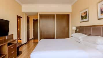 1 bedroom, premium bedding, down duvets, pillow-top beds