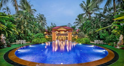Mayfair Lagoon