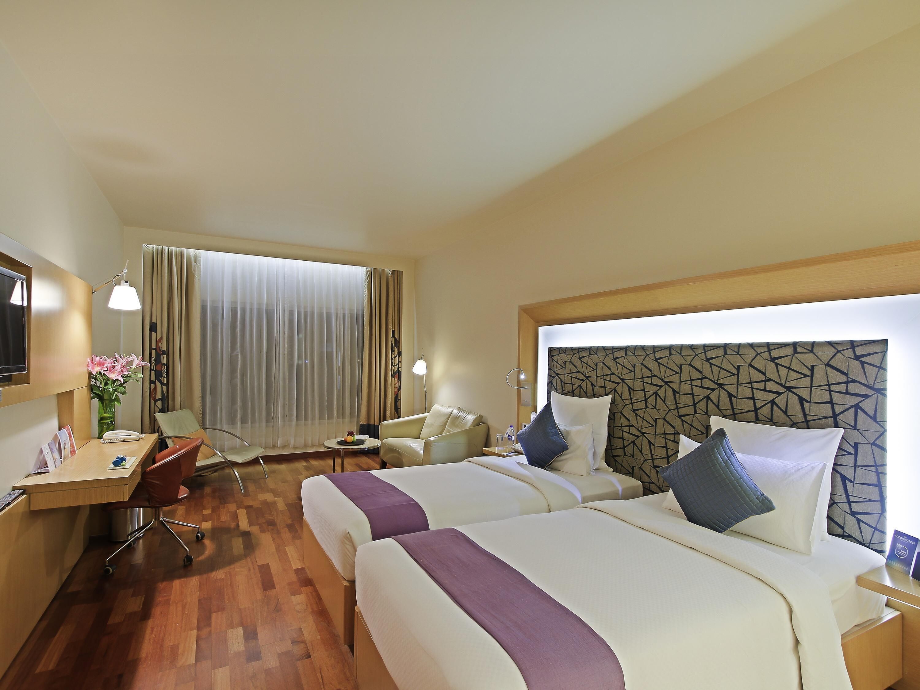 Ropa de cama de alta calidad, edredón y minibar 