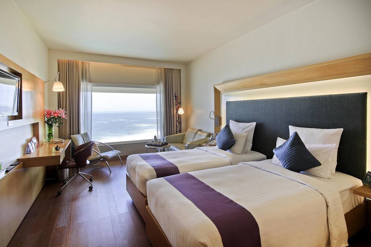 Premium bedding, down duvets, minibar, in-room safe