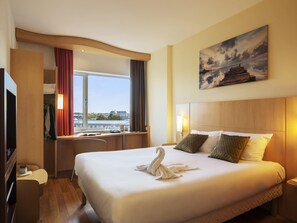 In-room safe, desk, soundproofing, iron/ironing board - ibis Leiden Centre (Leiden)