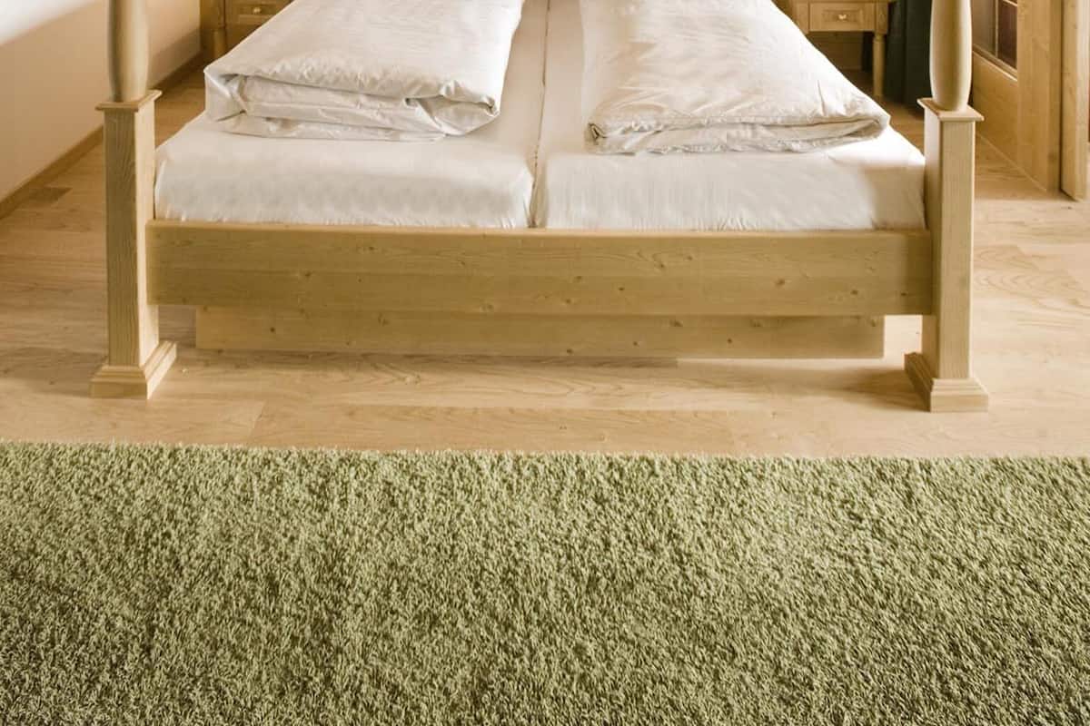 1 bedroom, hypo-allergenic bedding, minibar, in-room safe