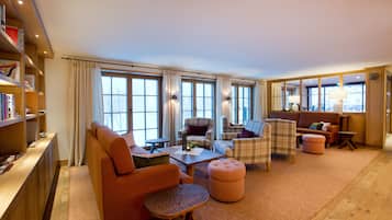 Siddeområde i lobbyen