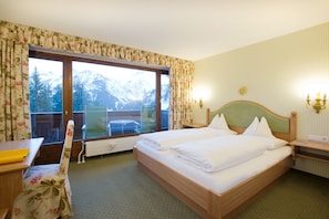 Chambre Standard double, dans lâĂ©difice annexe (4 Star Superior, Landhaus) | Literie hypoallergĂ©nique, minibar, coffre-fort, bureau