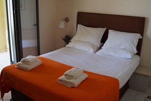 In-room safe, soundproofing, iron/ironing board, free cribs/infant beds
