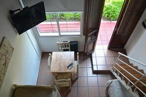 Family Apartment, 2 Bedrooms | Living room