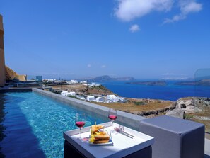 Superior Suite with Caldera View | View from room