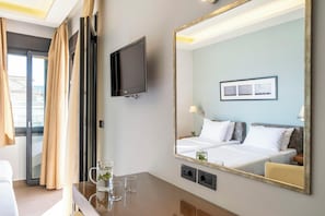 Superior Twin Room with Old Town and Sea View 25m² - Harmony Hotel Nafplio (Nafplio)