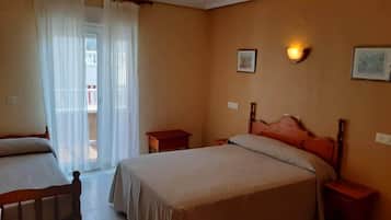 driepersoonskamer | Gratis wifi, beddengoed