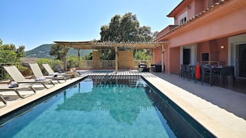 Premium Villa | Terrace/patio