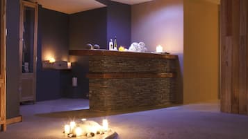 Salas de tratamiento para parejas, sauna y baño de vapor