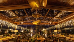 Restaurant - 12 Months Luxury Resort (Zagora-Mouresi)