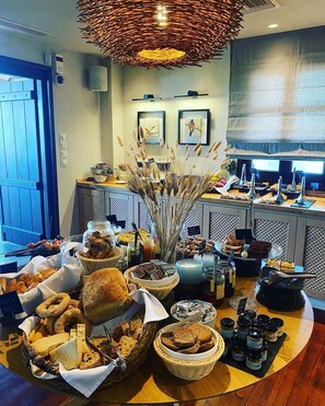 Desayuno buffet incluido todos los días
