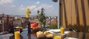 Vision Aparthotel