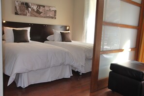 Standard Apartment, 2 Bedrooms | Premium bedding, in-room safe, iron/ironing board - Bellavista Travel Suites (Santiago)