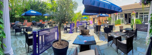 Front of property - The Littleover Lodge Hotel (Derby)